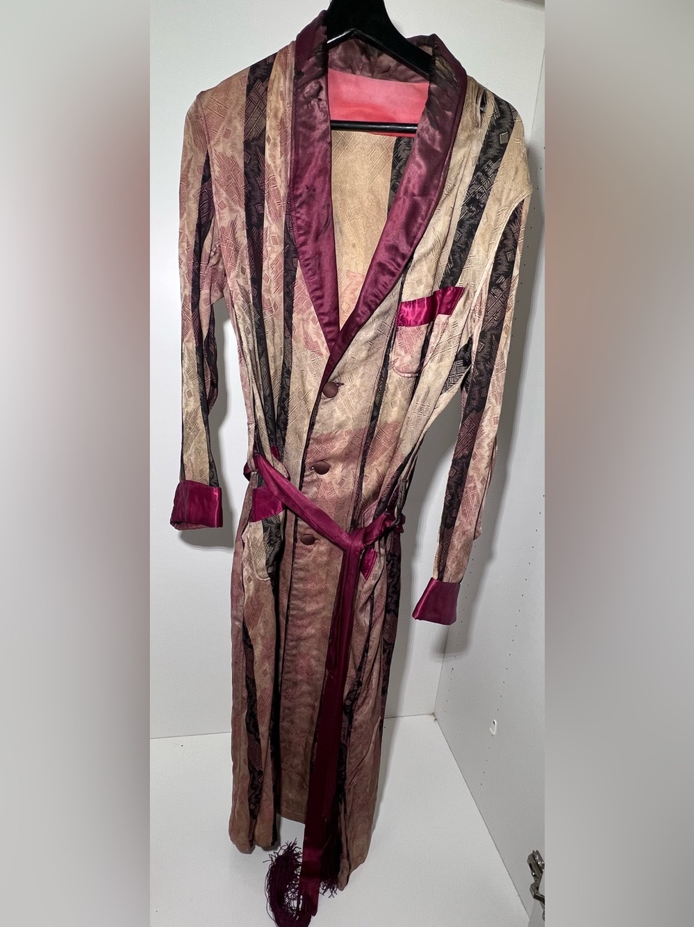 Vintage Men’s Smoking Robe Satin Shawl Collar Belted Retro Size M